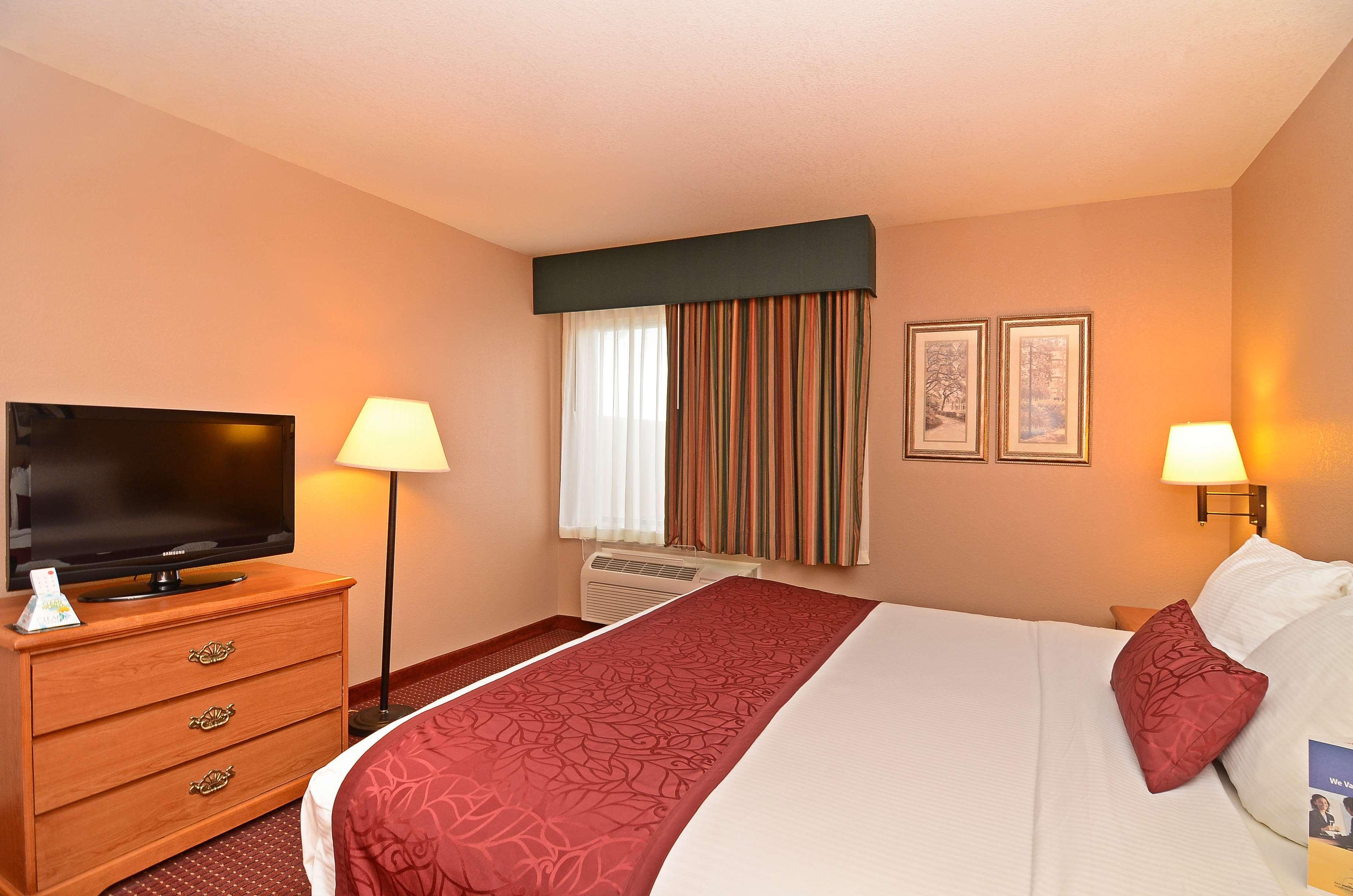 Hotel Western Inn&suites
