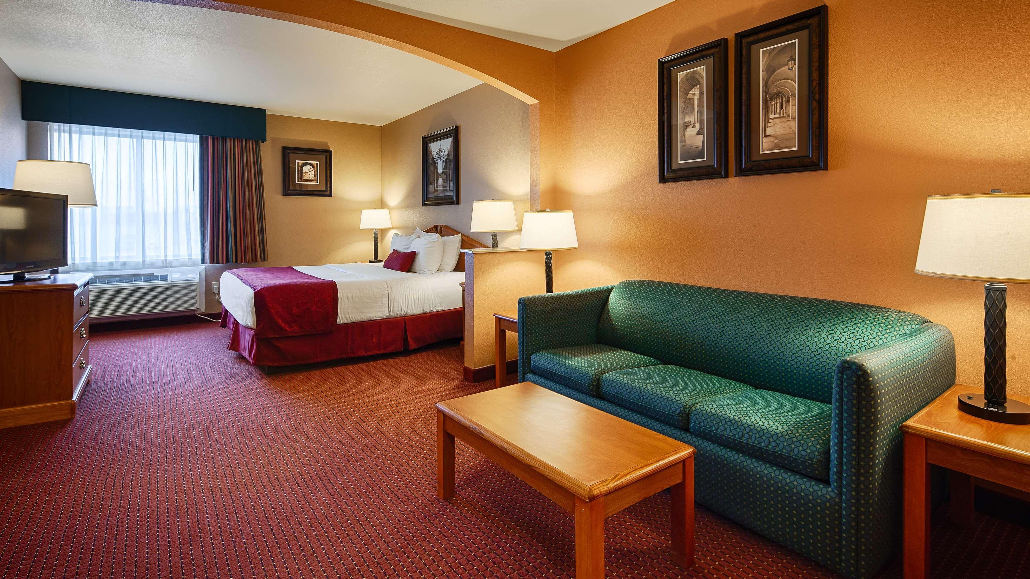 Western Inn&suites 3*