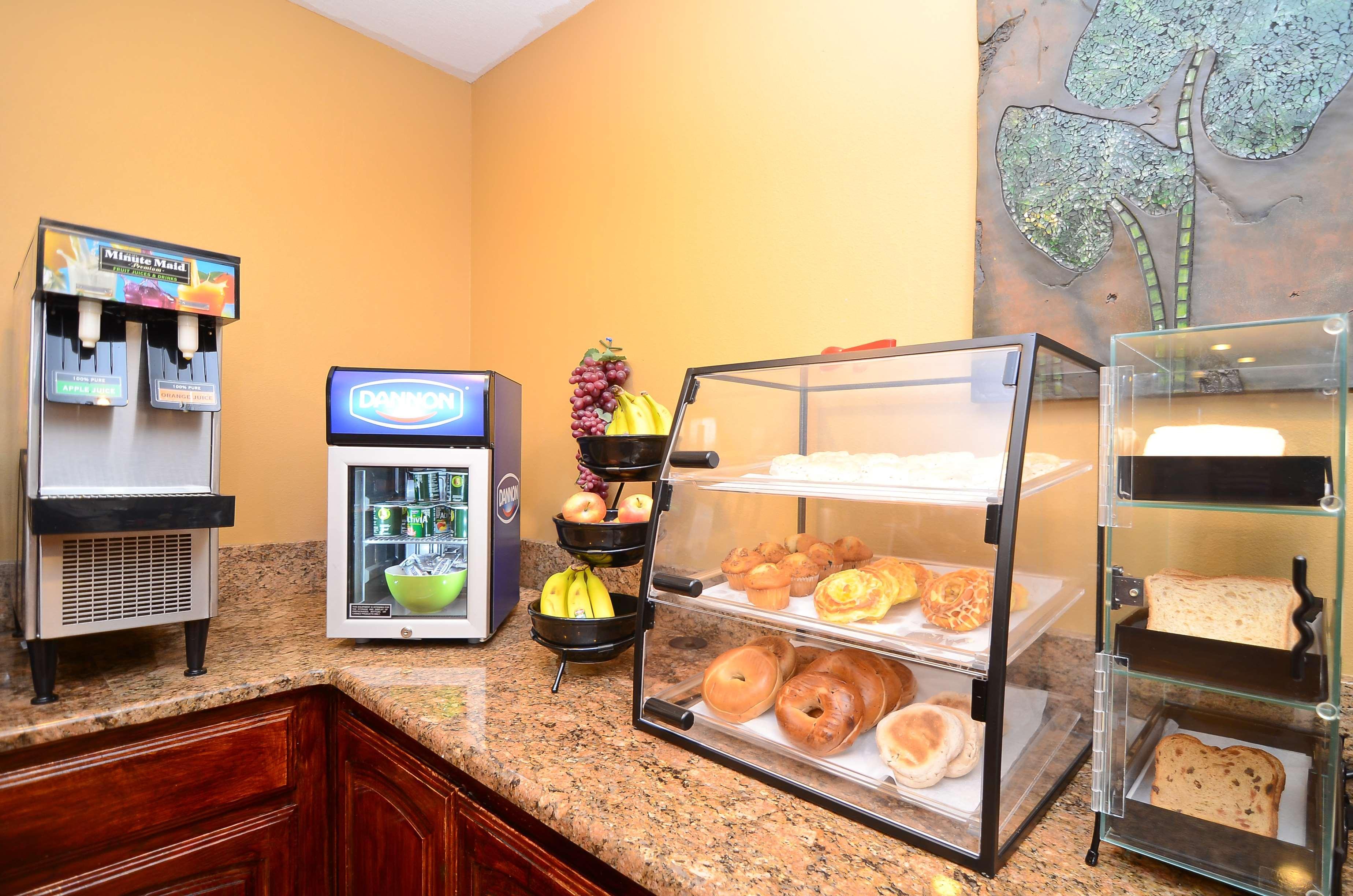 Hotel Western Inn&suites 3*