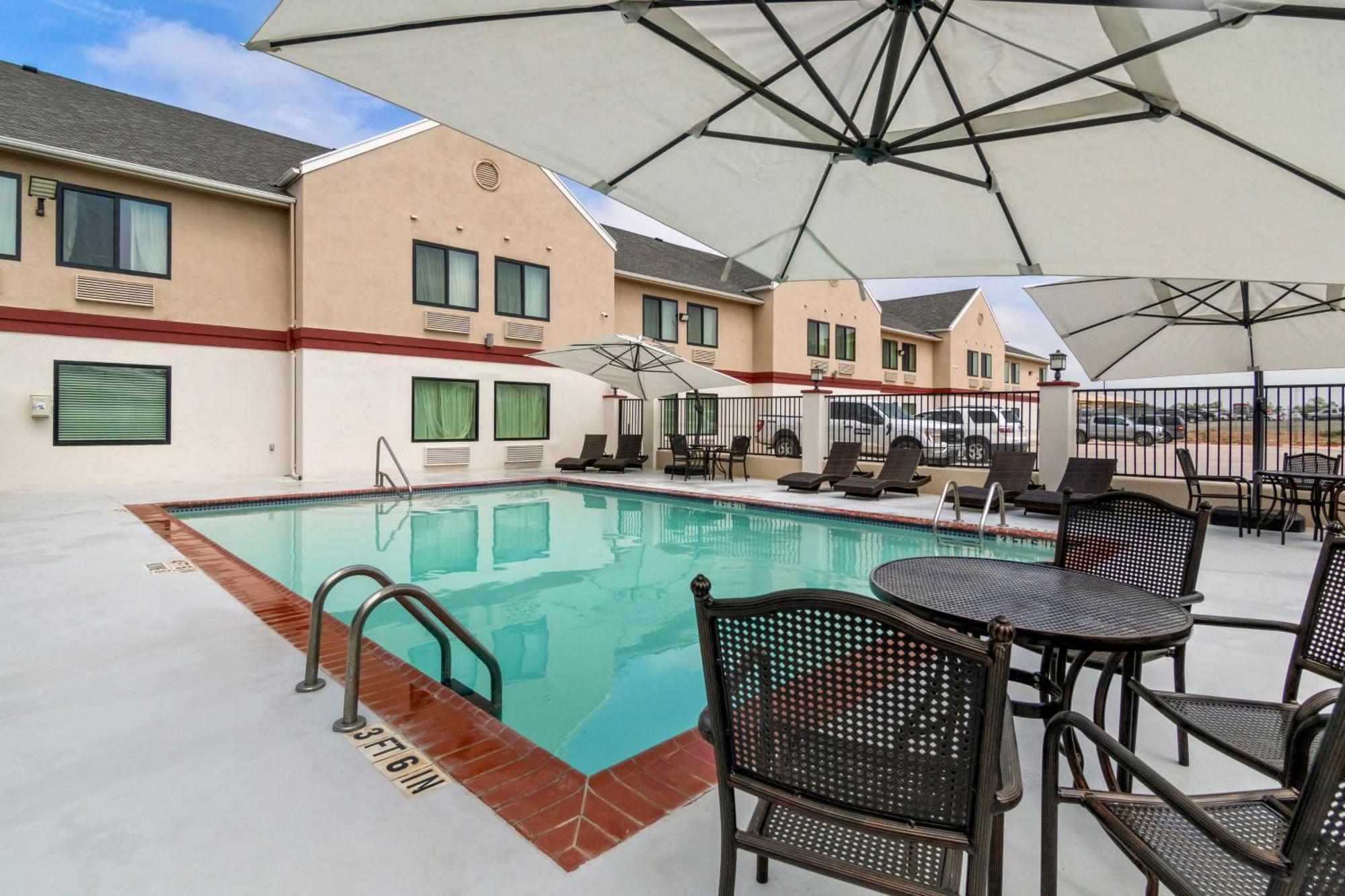 Western Inn&suites Hotel 3*