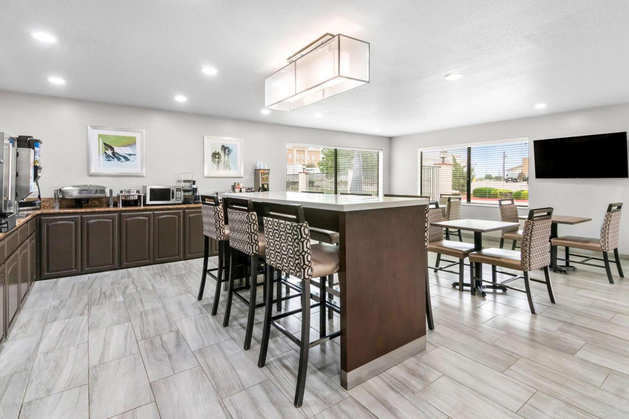 Western Inn&suites 3*