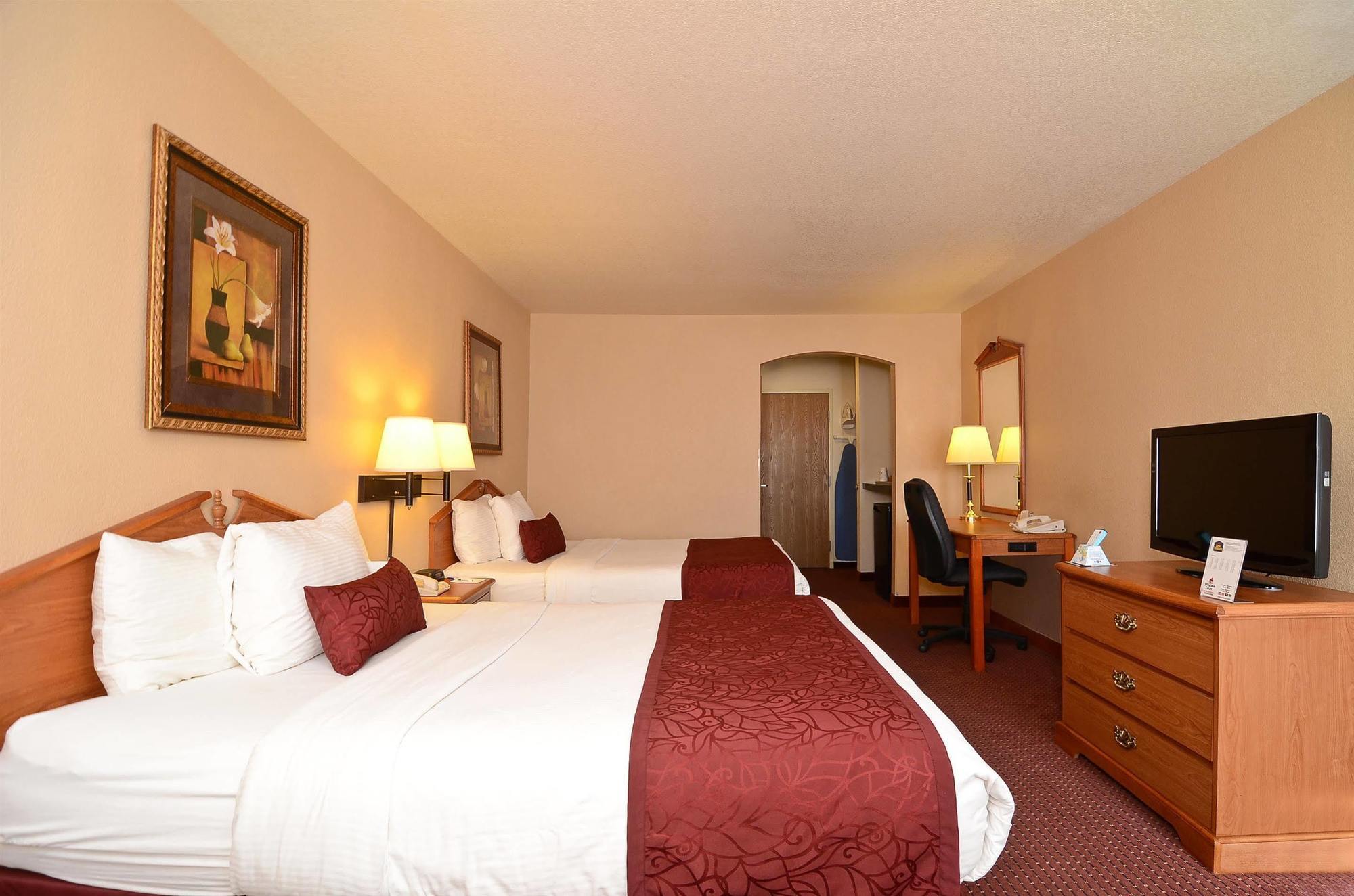 Western Inn&suites 3*
